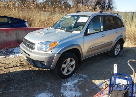 2004 Toyota Rav4 z USA, uszkodzony, nr VIN JTEHD20V746013339